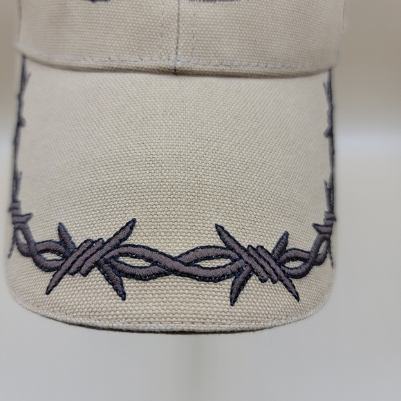 Justin Boots Tan with Barbwire Bill Adjustable Cap/Hat Rare Made In USA Brown - Picture 2 of 10